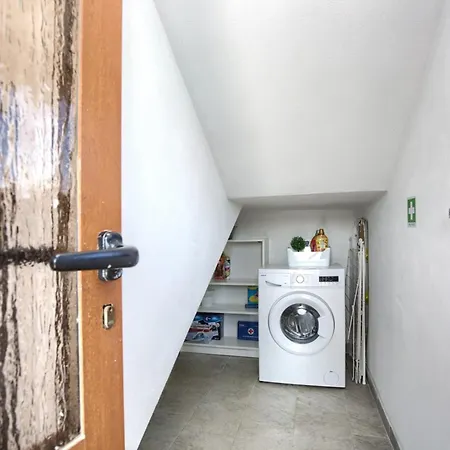 House Ulika Near Pula - Pet Friendly *