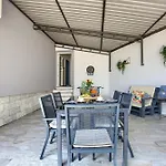 House Ulika Near Pula - Pet Friendly Marčana