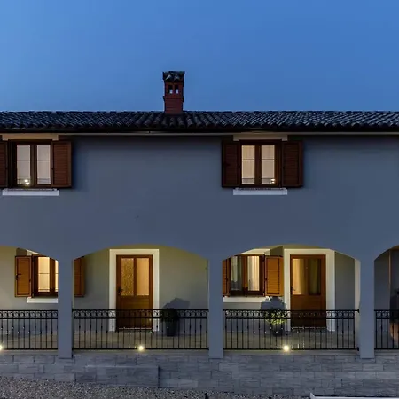 House Ulika Near Pula - Pet Friendly Holiday home *