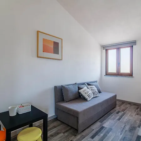 Holiday home House Ulika Near Pula - Pet Friendly Marcana