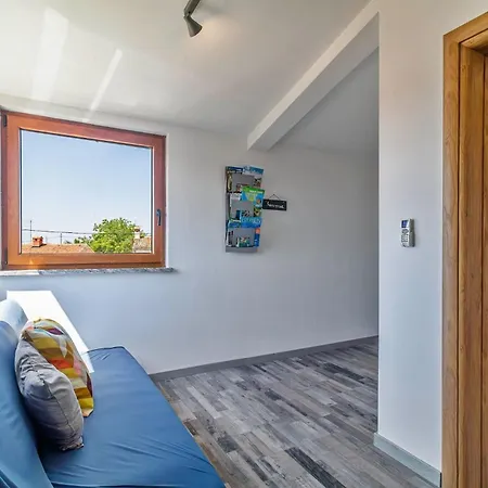 House Ulika Near Pula - Pet Friendly Holiday home *