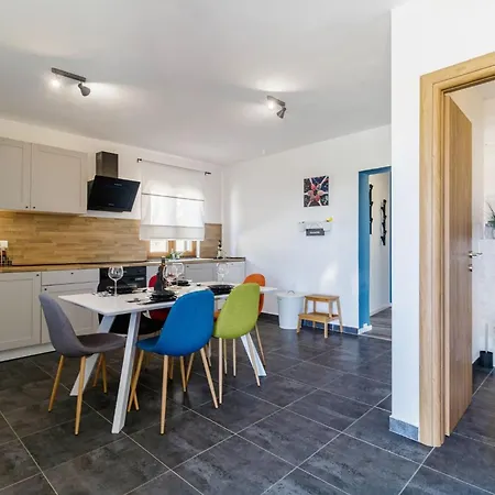 House Ulika Near Pula - Pet Friendly Holiday home