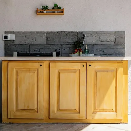 House Ulika Near Pula - Pet Friendly Holiday home