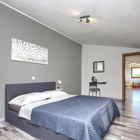 House Ulika Near Pula - Pet Friendly Сasa de vacaciones